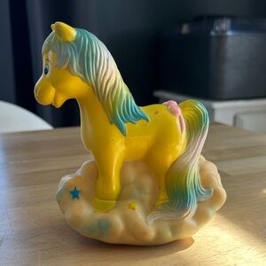 Tirelire vintage Soma 1984 Cheval jaune